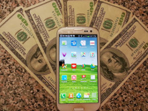 smart-phones-money